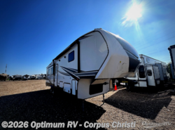 Used 2021 CrossRoads Cruiser Aire CR31SI available in Robstown, Texas
