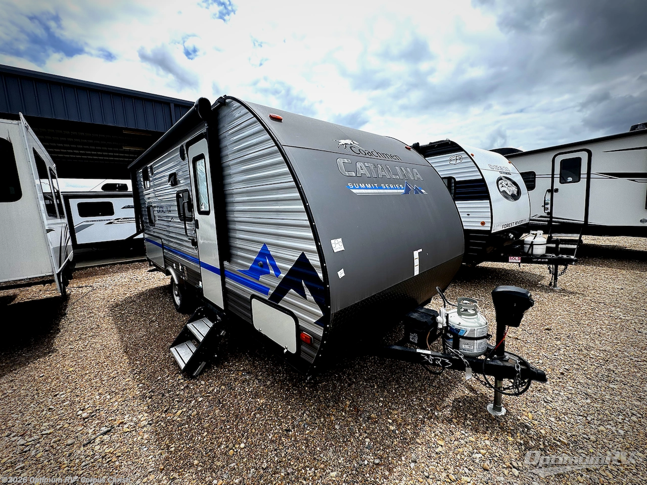 Used 2022 Coachmen Catalina Summit Series 7 184BHS available in Robstown, Texas