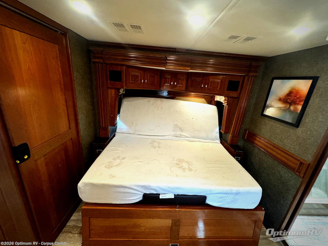Used 2017 Fleetwood Discovery 40E available in Robstown, Texas
