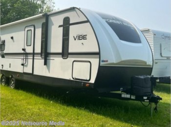 Used 2020 Forest River Vibe 28RB available in Muskegon, Michigan