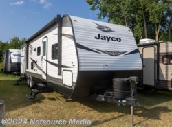 Used 2019 Jayco Jay Flight 324BDS available in Muskegon, Michigan