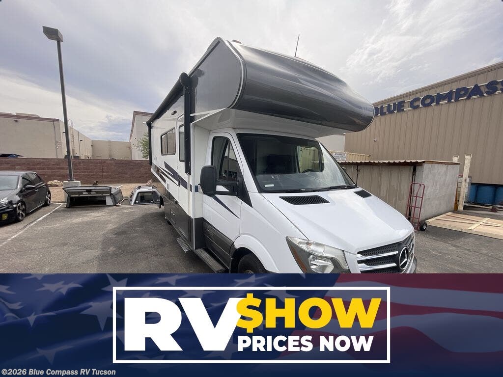 Used 2020  Winnebago Vita 24P by Winnebago from Blue Compass RV Tucson in Tucson, AZ