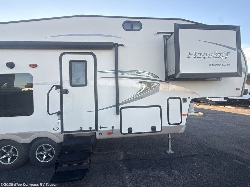 Used 2015 Forest River Flagstaff Classic Super Lite 8528RKWS available in Tucson, Arizona