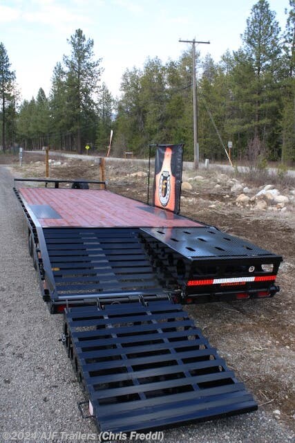 8x25 Deckover Flat Deck Trailer For Sale New Great Northern 25 Deckover 16K With EZ Ramps