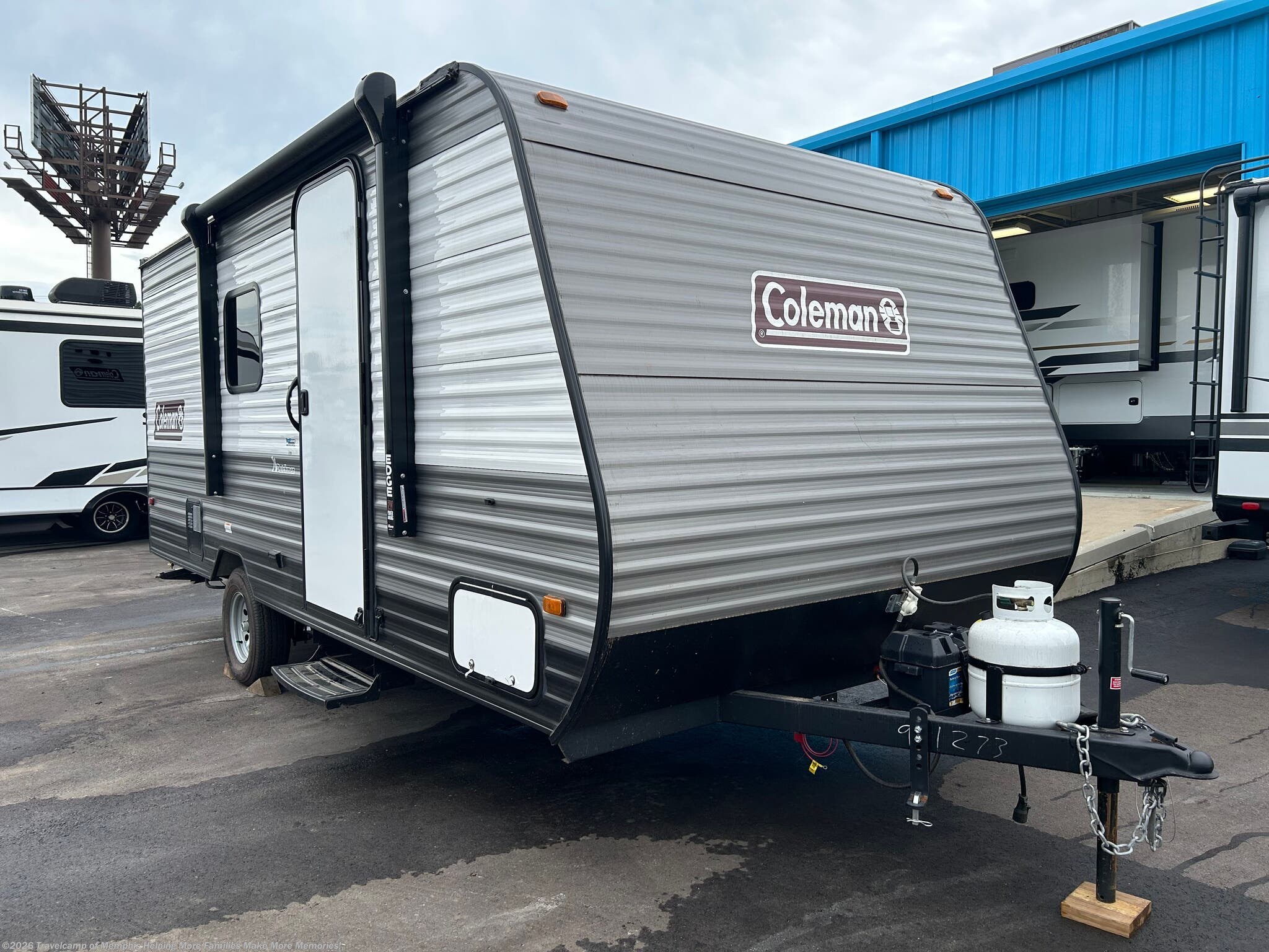 Used 2023  Coleman  LANTERN M-17B by Coleman from Travelcamp of Memphis in Memphis, TN