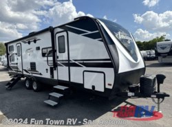 Used 2022 Grand Design Imagine 2800BH available in Cibolo, Texas