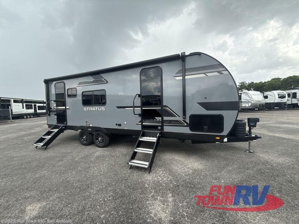 New 2025 Venture RV Stratus SR241VRK available in Cibolo, Texas