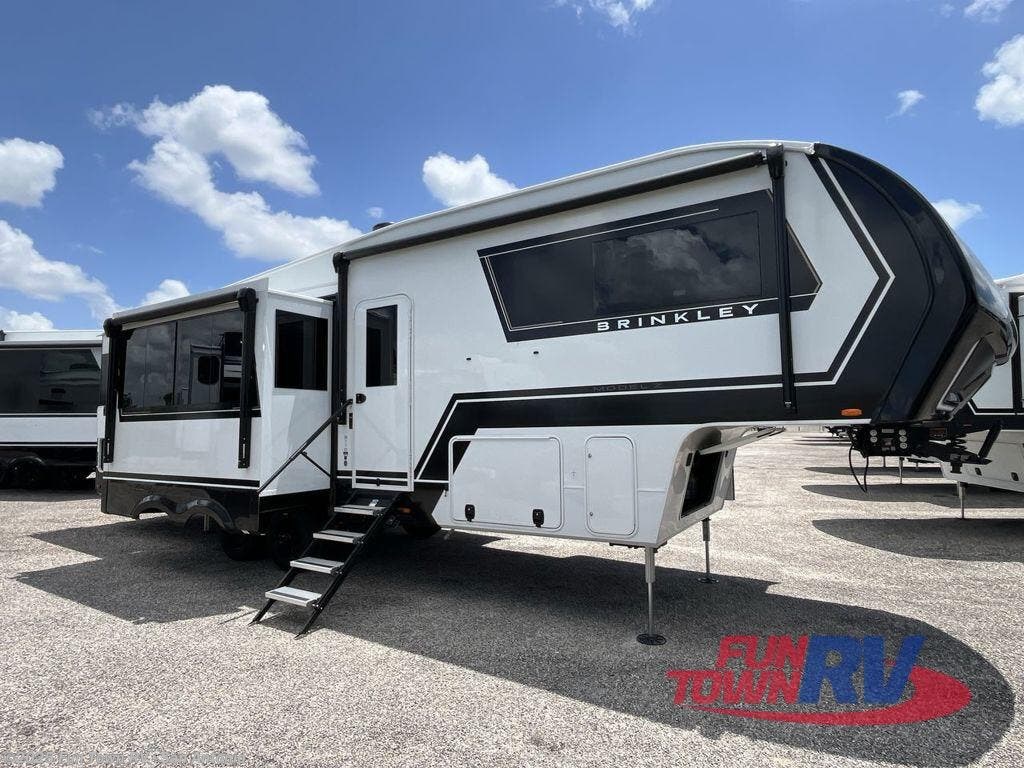 New 2026 Brinkley RV Model Z 3110 available in Cibolo, Texas
