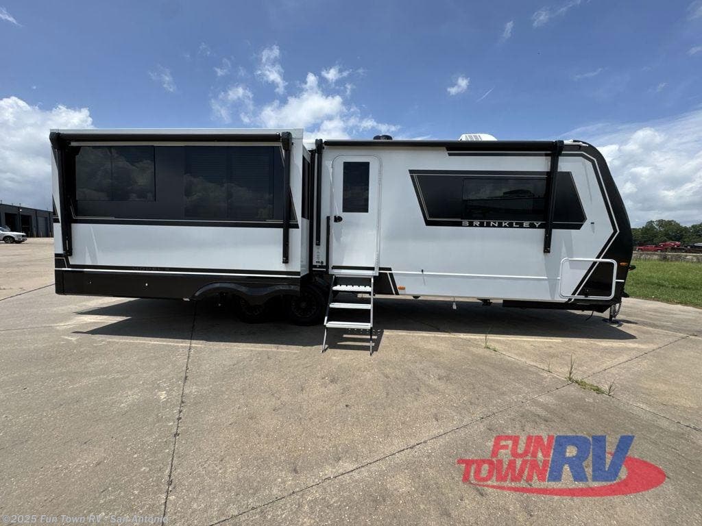 New 2026 Brinkley RV Model Z AIR 297 available in Cibolo, Texas