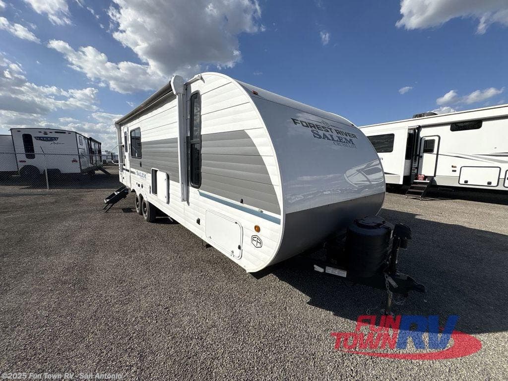 Used 2025 Forest River Salem Cruise Lite 25ICE available in Cibolo, Texas