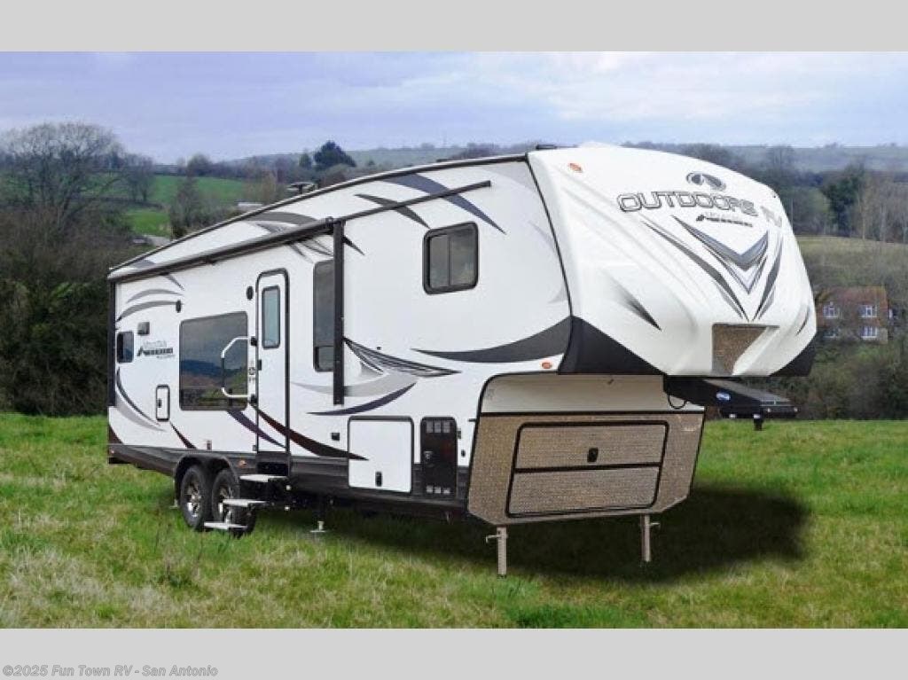 Used 2019 Outdoors RV Glacier Peak Mountain Series F28RKS available in Cibolo, Texas