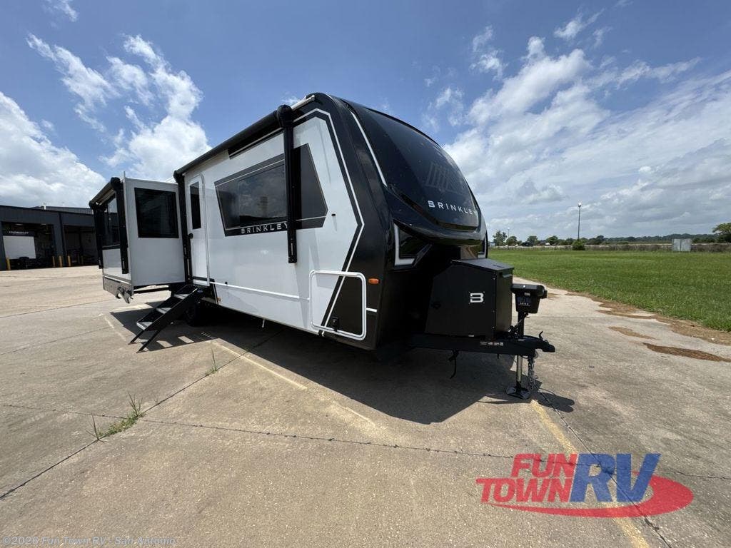 New 2026 Brinkley RV Model Z AIR 297 available in Cibolo, Texas
