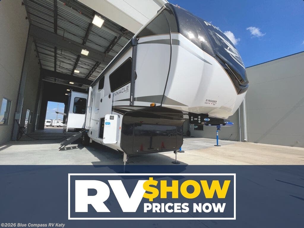 New 2025 Jayco Pinnacle 38KPTS available in Katy, Texas