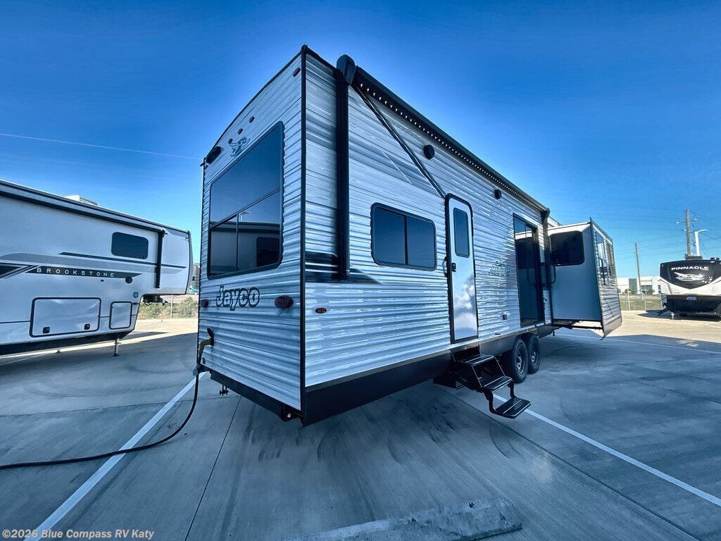 New 2026 Jayco Jay Flight Bungalow 401FLTS DS available in Katy, Texas