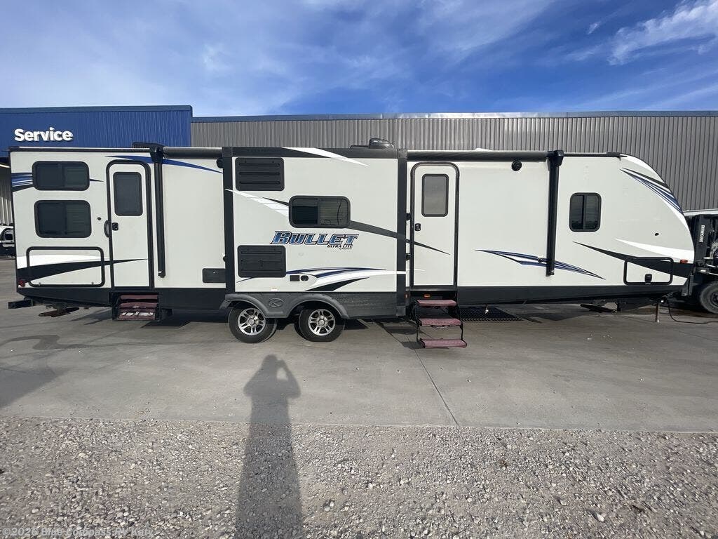 Used 2020 Keystone Bullet 330BHS available in Katy, Texas