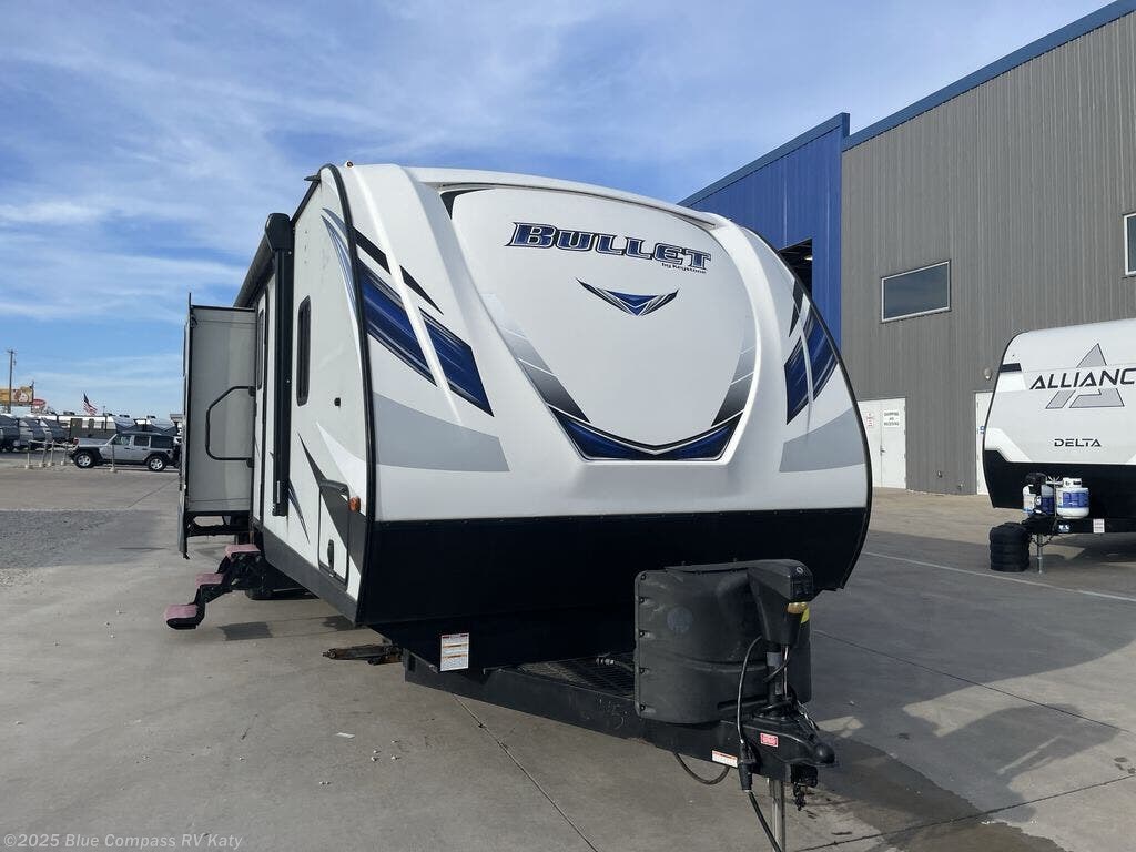 Used 2020 Keystone Bullet 330BHS available in Katy, Texas