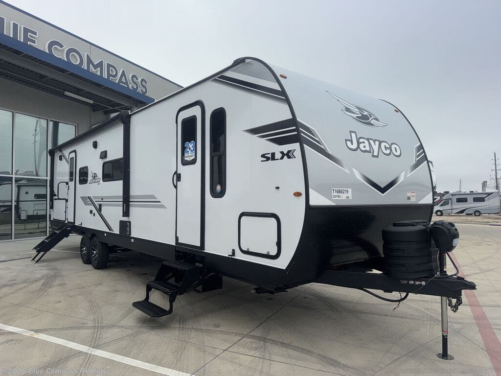 New 2026 Jayco Jay Flight SLX 330TBS available in Katy, Texas