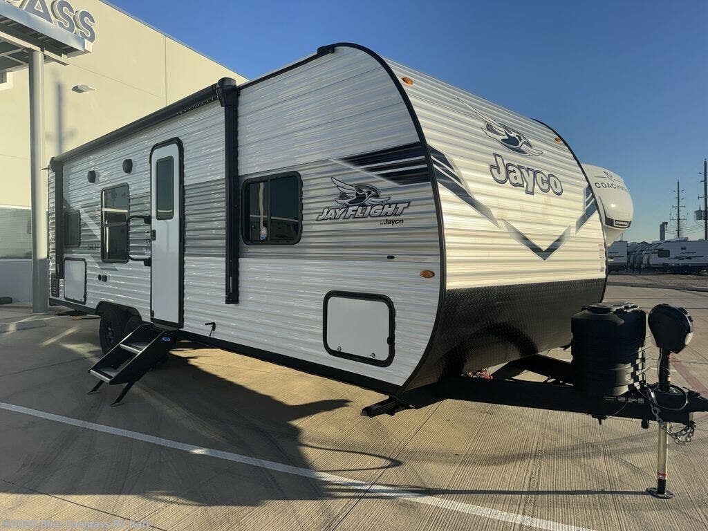 New 2026 Jayco Jay Flight SLX 260BH available in Katy, Texas