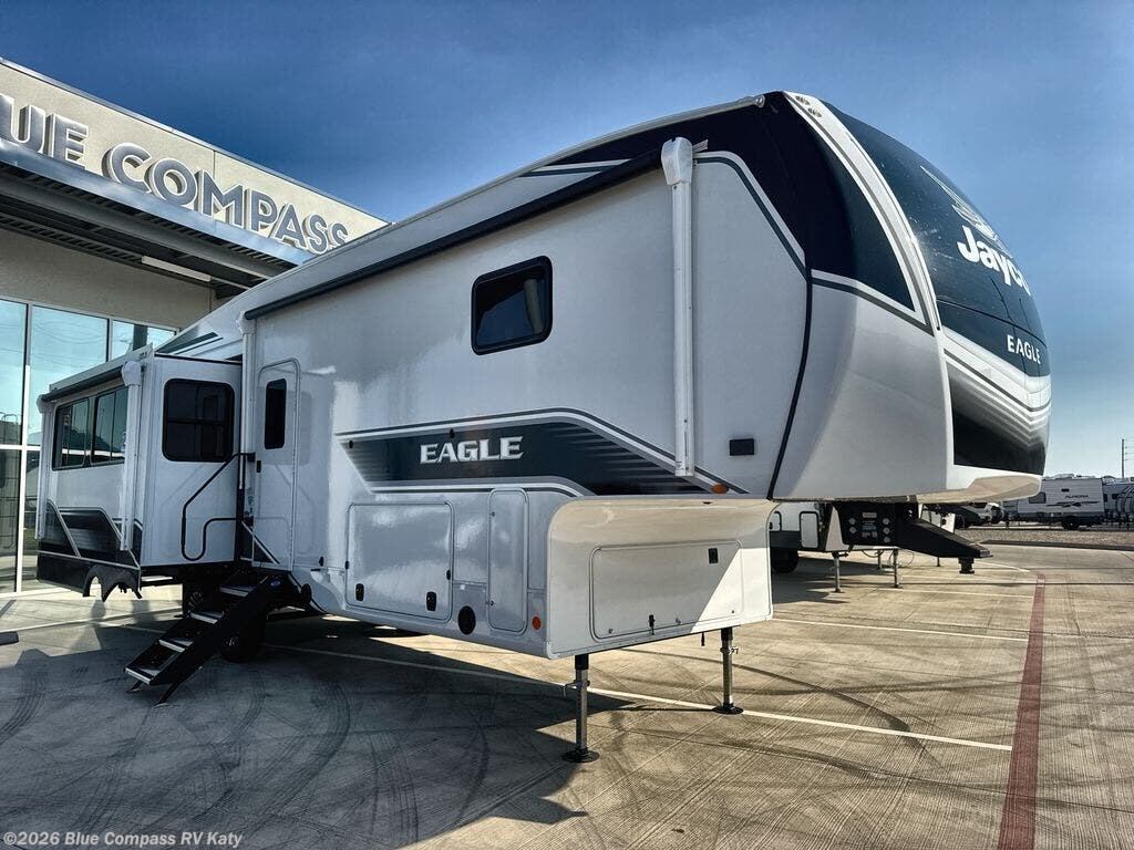New 2026 Jayco Eagle 321RSTS available in Katy, Texas