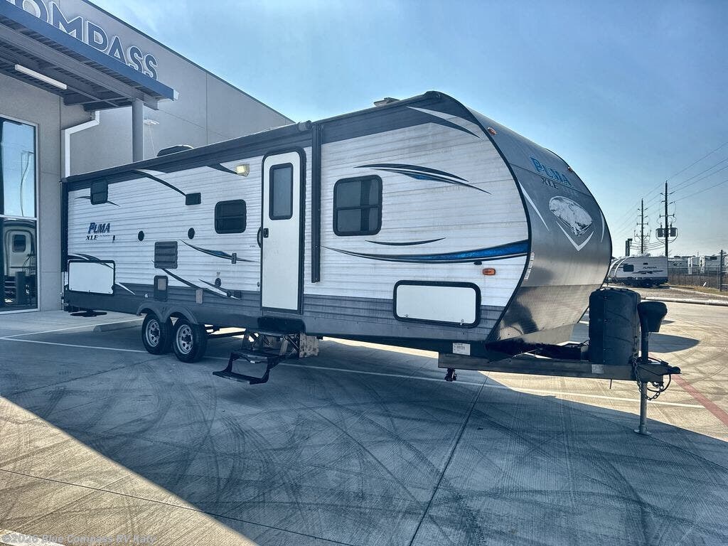 Used 2017 Palomino Puma XLE 27RBQC available in Katy, Texas