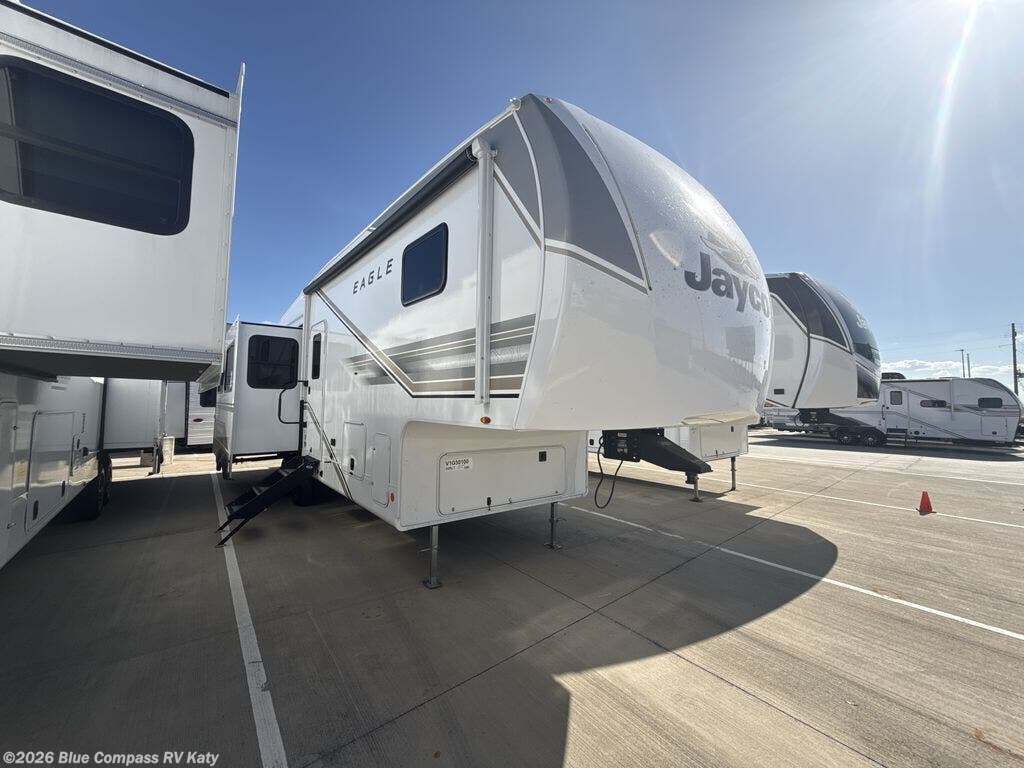New 2027 Jayco Eagle SLE 30RLT available in Katy, Texas