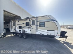 Used 2017 Dutchmen Aerolite Luxury Class 242BHSL available in Katy, Texas