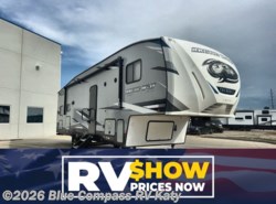 Used 2022 Forest River Cherokee Arctic Wolf 287BH available in Katy, Texas