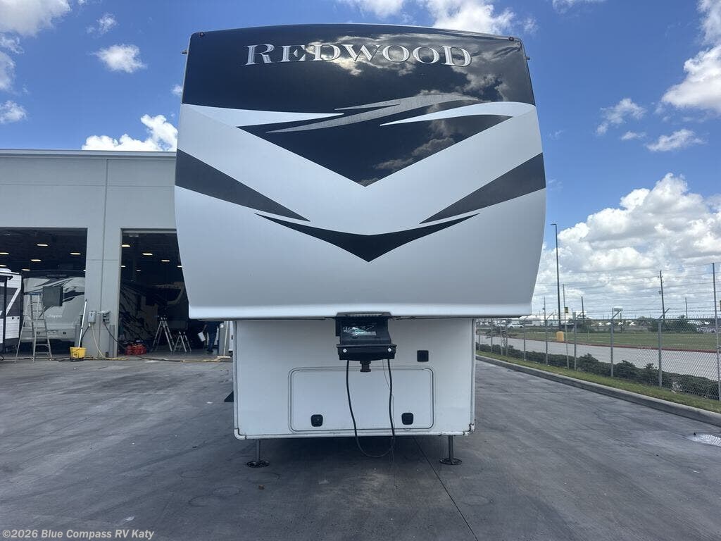 Used 2021 CrossRoads Redwood 4001LK available in Katy, Texas
