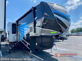 New 2022 Heartland Cyclone 4005 available in Knoxville, Tennessee