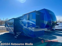  New 2023 Redwood RV Redwood 4200FL available in Knoxville, Tennessee