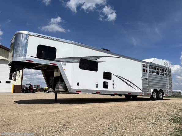 2023 Merhow 33' STOCK BACK/MIDTACK LQ W/ 10 1/2 FT. SHORT WALL available in Douglas, ND