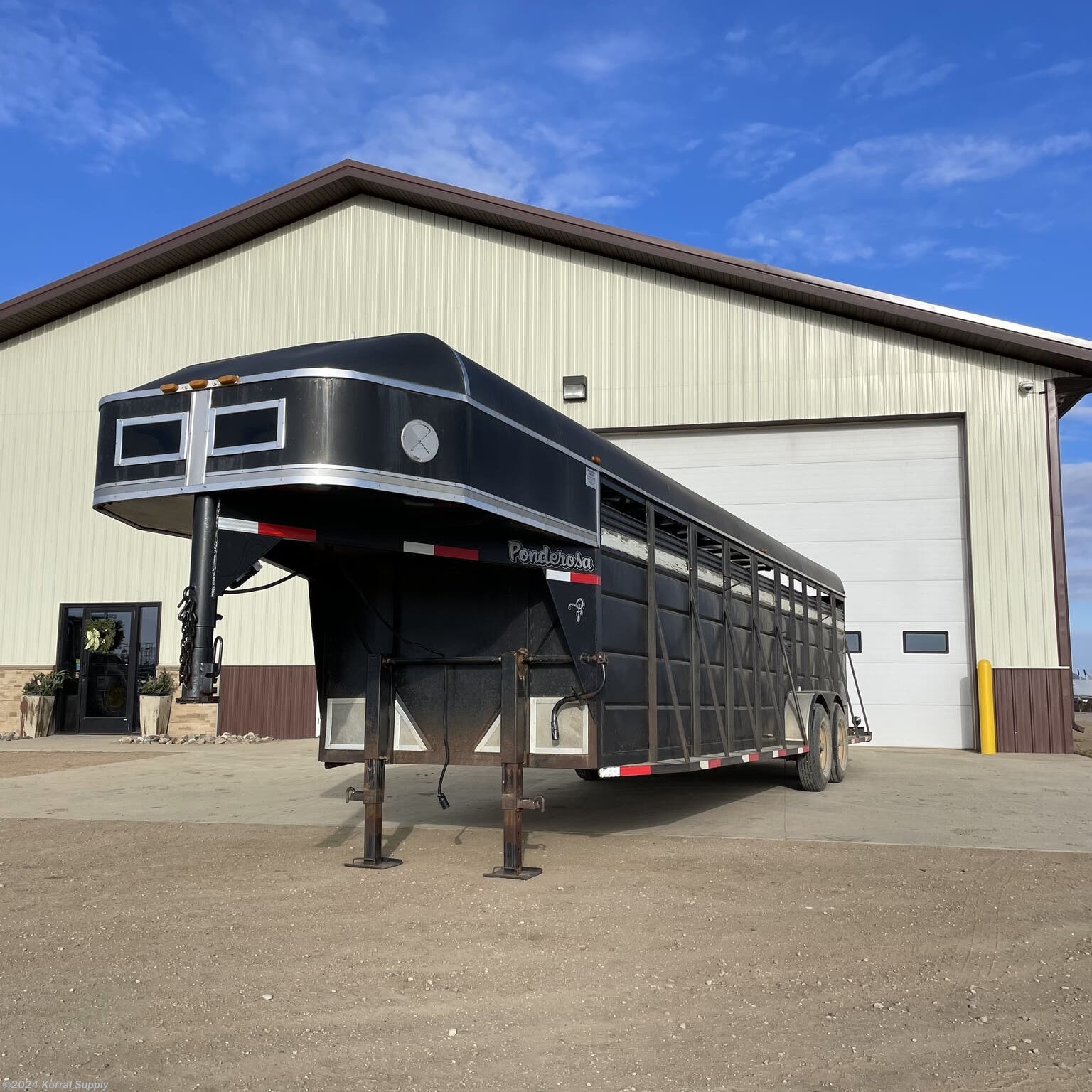 6x26 Cattle/Livestock Trailer for sale Used Ponderosa Trailers 26FT