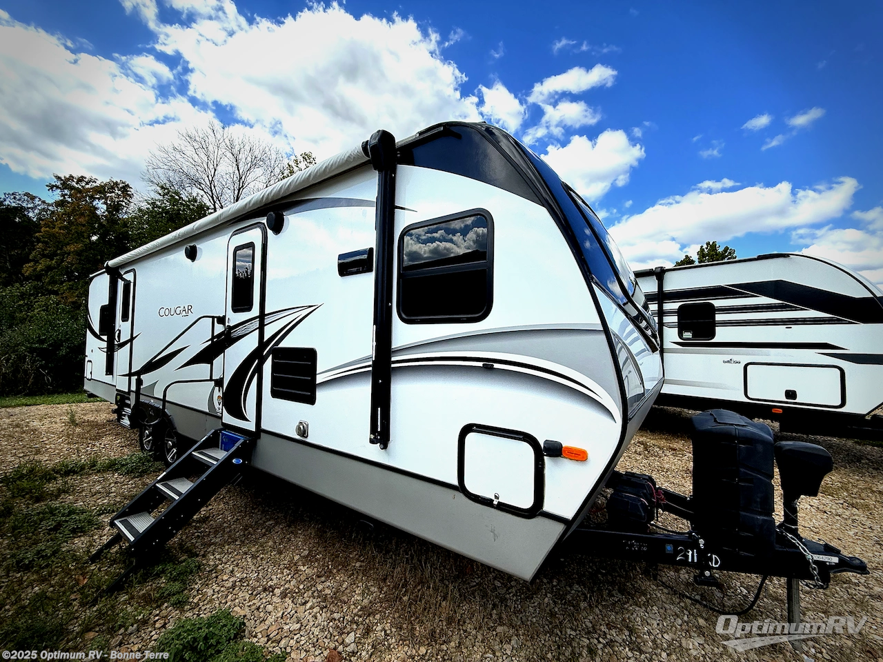 Used 2020 Keystone Cougar Half-Ton 29FKD available in Bonne Terre, Missouri