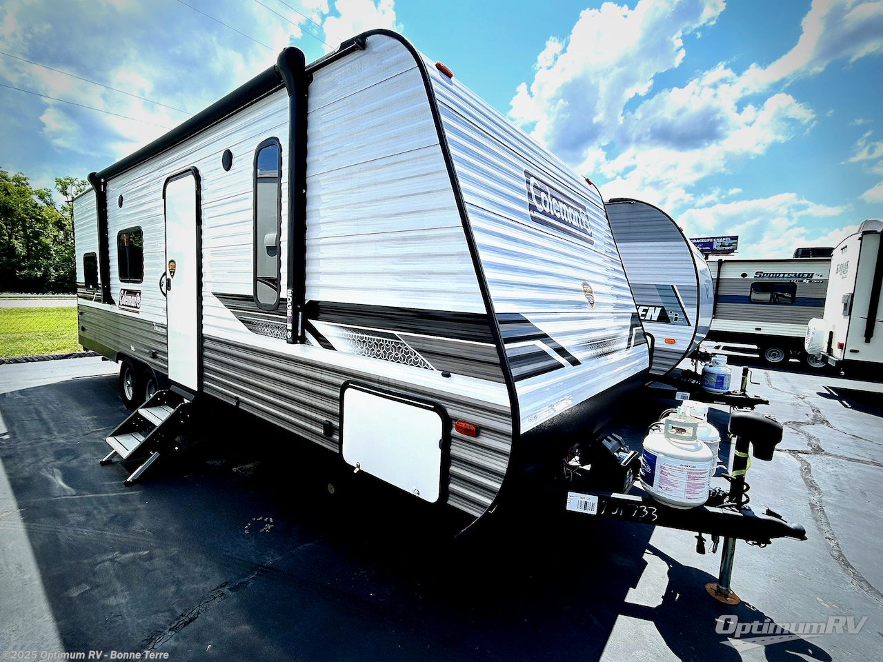 Used 2022 Dutchmen Coleman Lantern LT Series 274BH available in Bonne Terre, Missouri