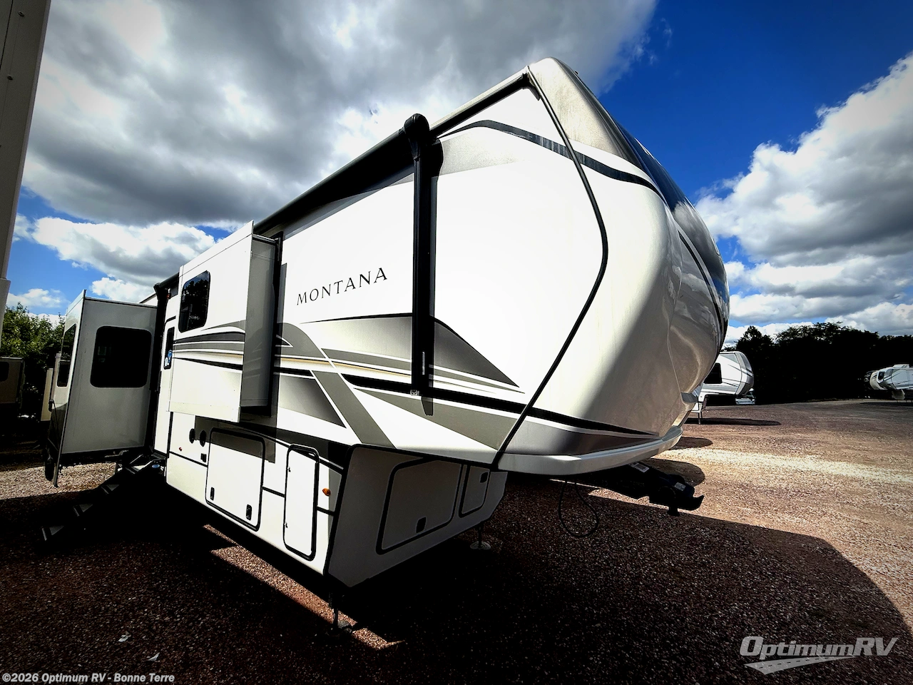 Used 2024 Keystone Montana 3901RK available in Bonne Terre, Missouri