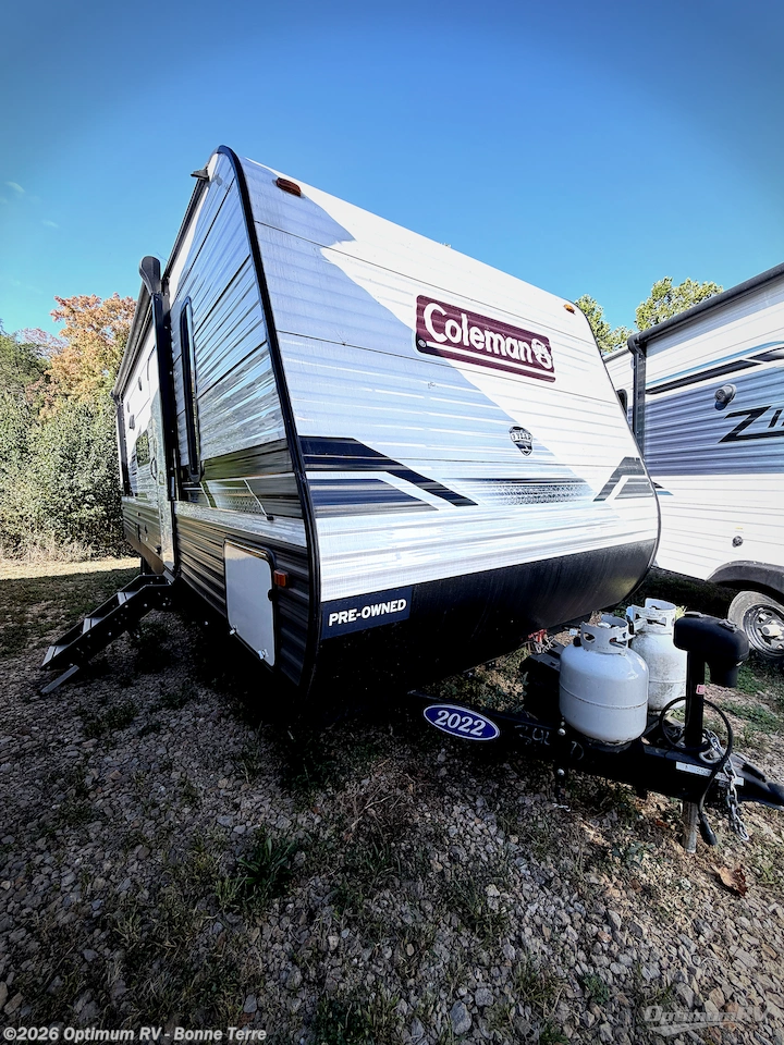 Used 2022 Dutchmen Coleman Lantern LT Series 262BH available in Bonne Terre, Missouri