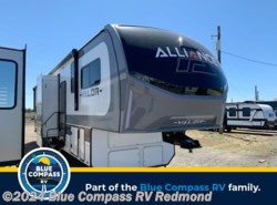 New 2024 Alliance RV Valor 40V13 available in Redmond, Oregon