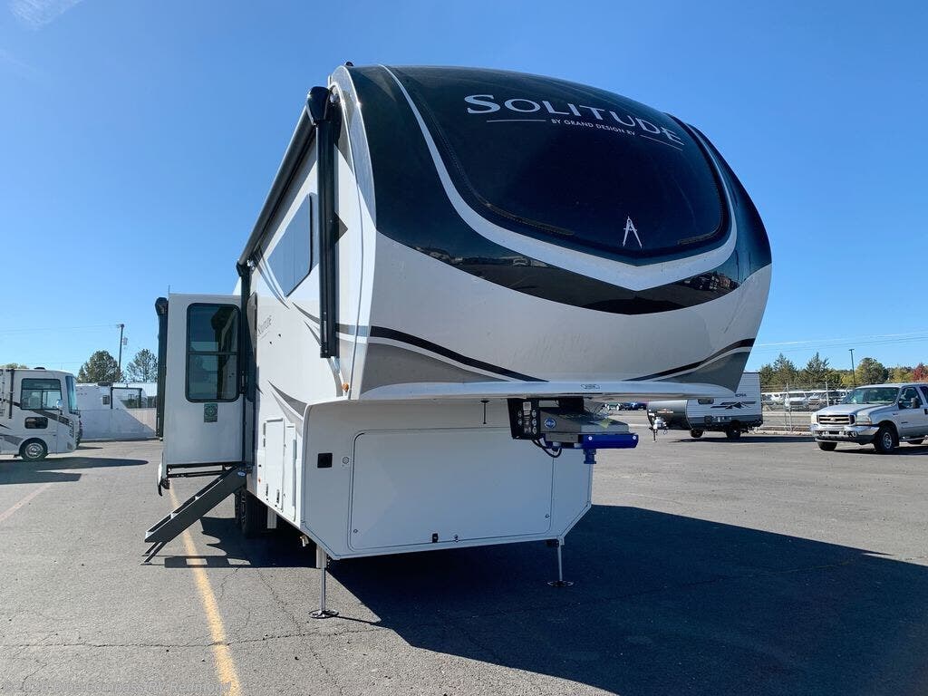 New 2026 Grand Design Solitude 310GK available in Redmond, Oregon