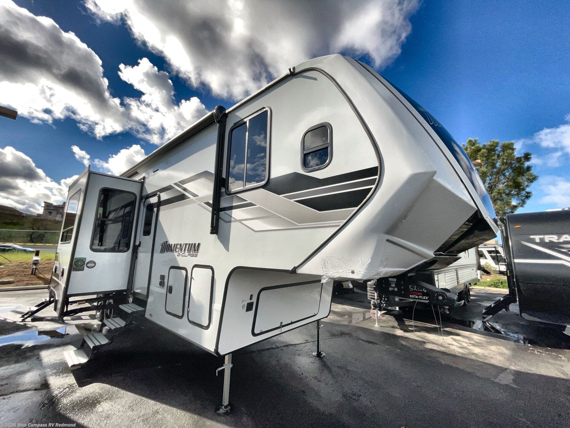 New 2026 Grand Design Momentum G-Class 320G available in Redmond, Oregon