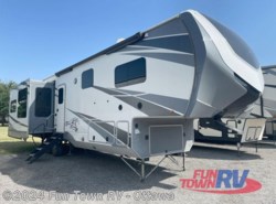 Used 2018 Highland Ridge Open Range 384RLS available in Ottawa, Kansas