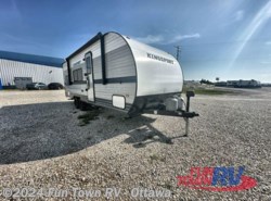 Used 2022 Gulf Stream Kingsport Ultra Lite 248BH available in Ottawa, Kansas