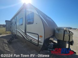 Used 2017 Coleman  Light 3025RE available in Ottawa, Kansas