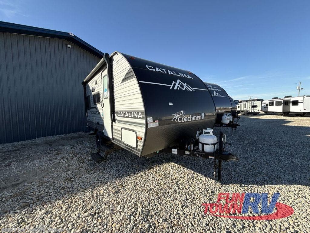 New 2024 Coachmen Catalina Summit Series 7 154RDX available in Ottawa, Kansas