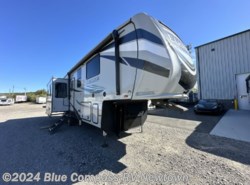 Used 2020 Heartland ElkRidge 32RLS available in Newtown, Connecticut