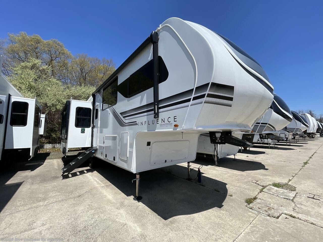 New 2026 Grand Design Influence 2903RL available in Newtown, Connecticut