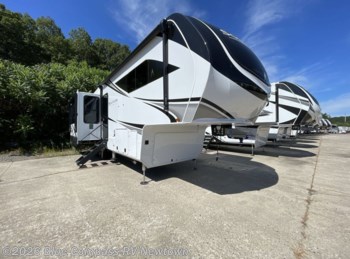 New 2026 Grand Design Solitude 310GK available in Newtown, Connecticut