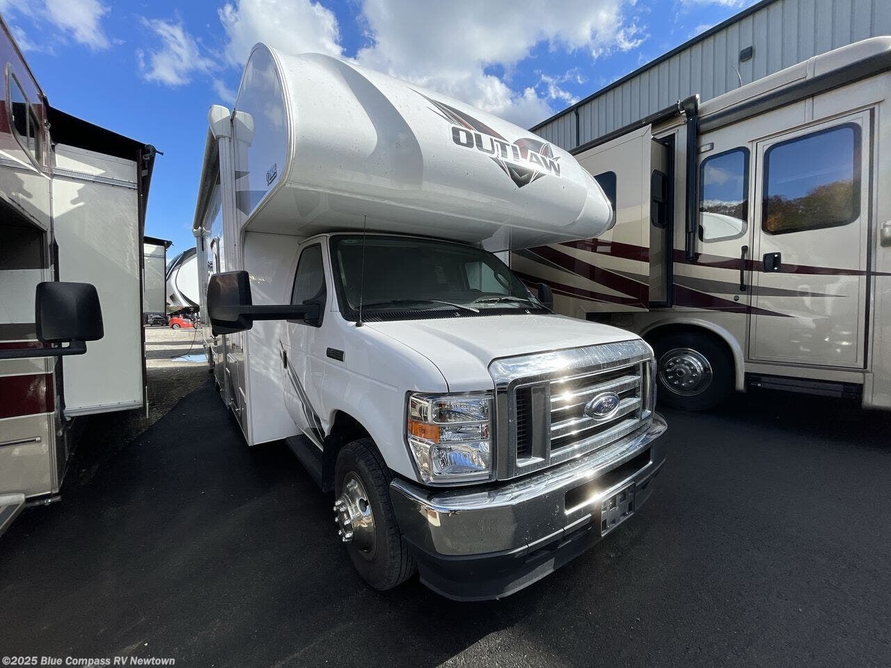 Used 2023 Thor Motor Coach Outlaw 29J available in Newtown, Connecticut