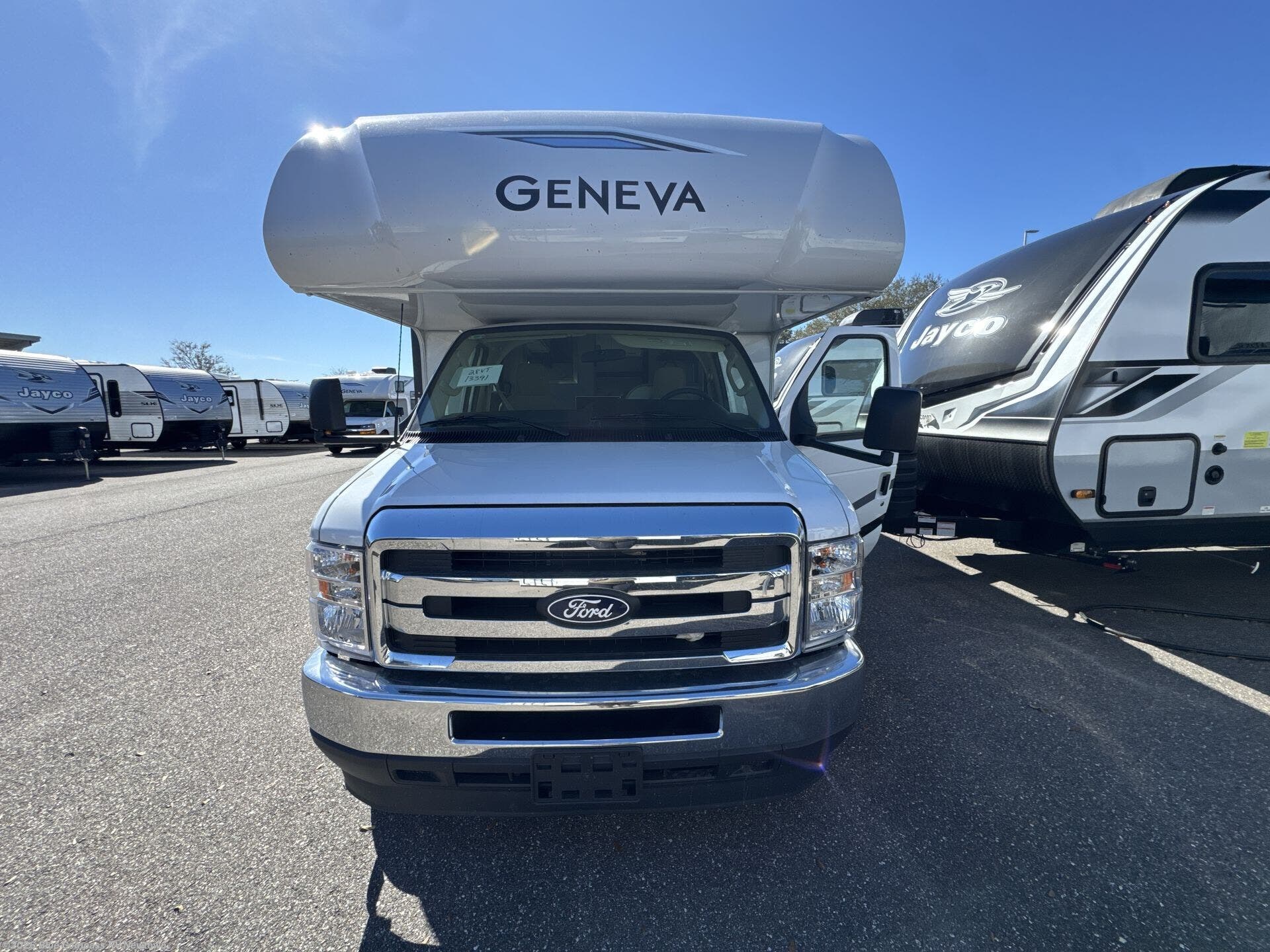 New 2026 Thor Motor Coach Geneva 28VT available in Newtown, Connecticut