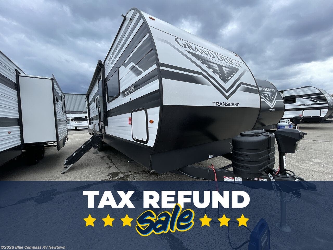 New 2026 Grand Design Transcend 335BHT available in Newtown, Connecticut