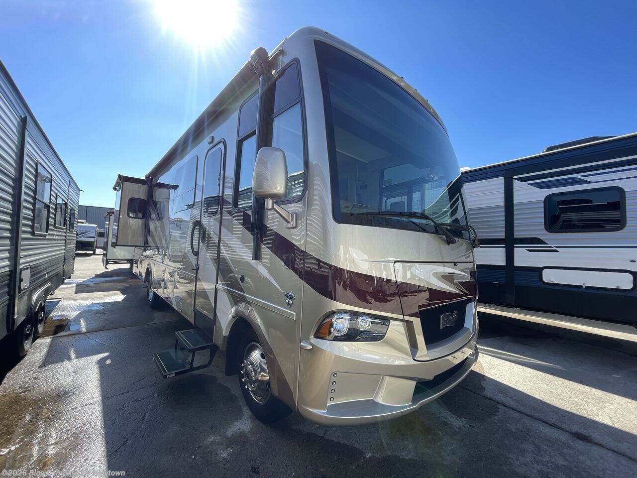 Used 2021 Newmar Bay Star 3014 available in Newtown, Connecticut